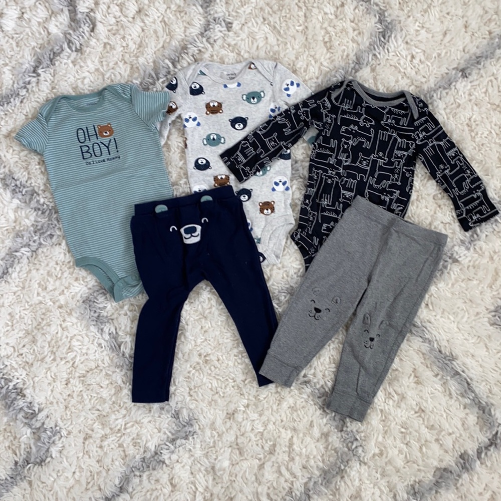 Baby boy 12 month Carter’s bundle